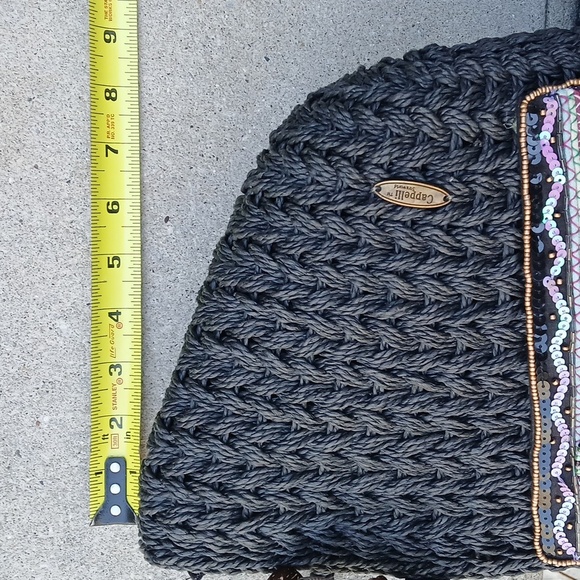 Capelli Straworld Inc Straw Tote Bag With Colorful SHELL Beads Handle Decoration - Picture 8 of 16